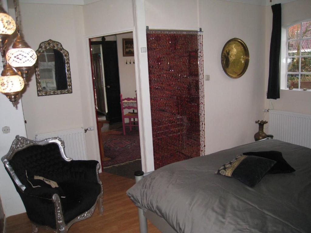 Bed and Breakfast Janz Capelle aan den IJssel Habitación foto